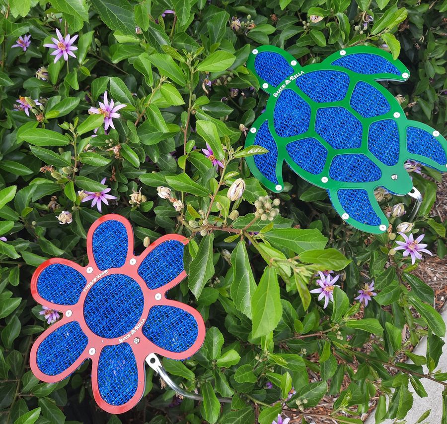 7.5 inch small Flower with red frame and dark green 95% shade cloth